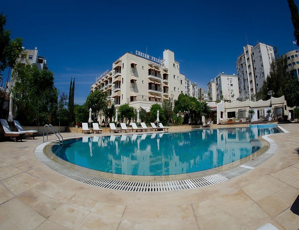 Curium Palace Hotel Limassol Exterior photo